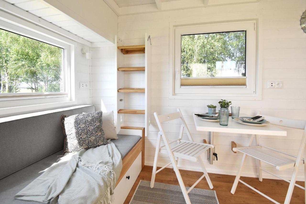 Dadaj Park - Tiny House Villa Biskupiec  Eksteriør billede