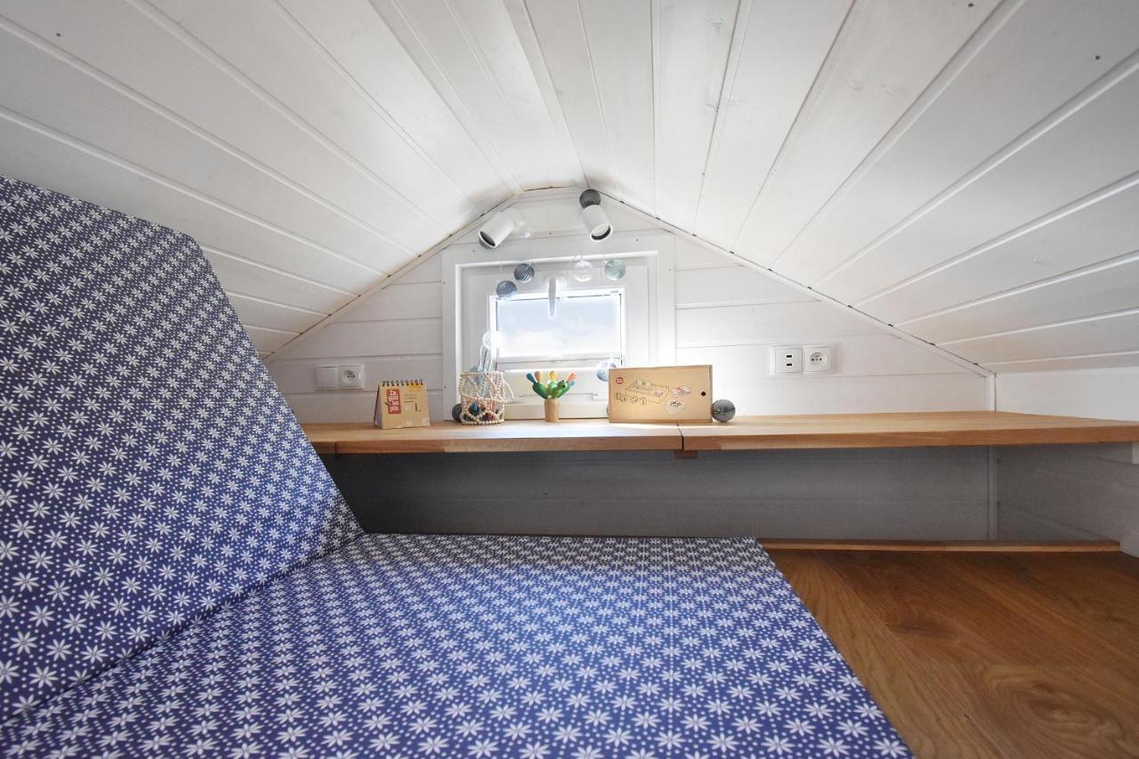 Dadaj Park - Tiny House Villa Biskupiec  Eksteriør billede