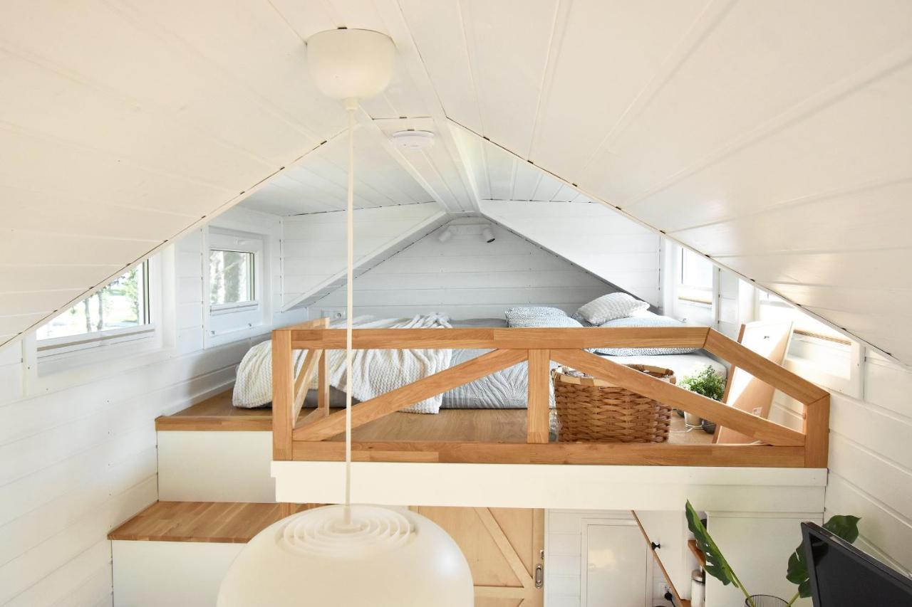 Dadaj Park - Tiny House Villa Biskupiec  Eksteriør billede