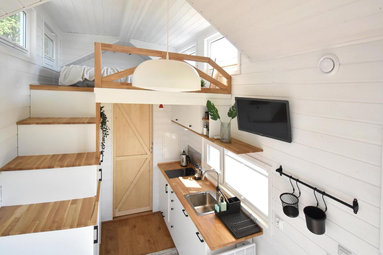Dadaj Park - Tiny House Villa Biskupiec  Eksteriør billede